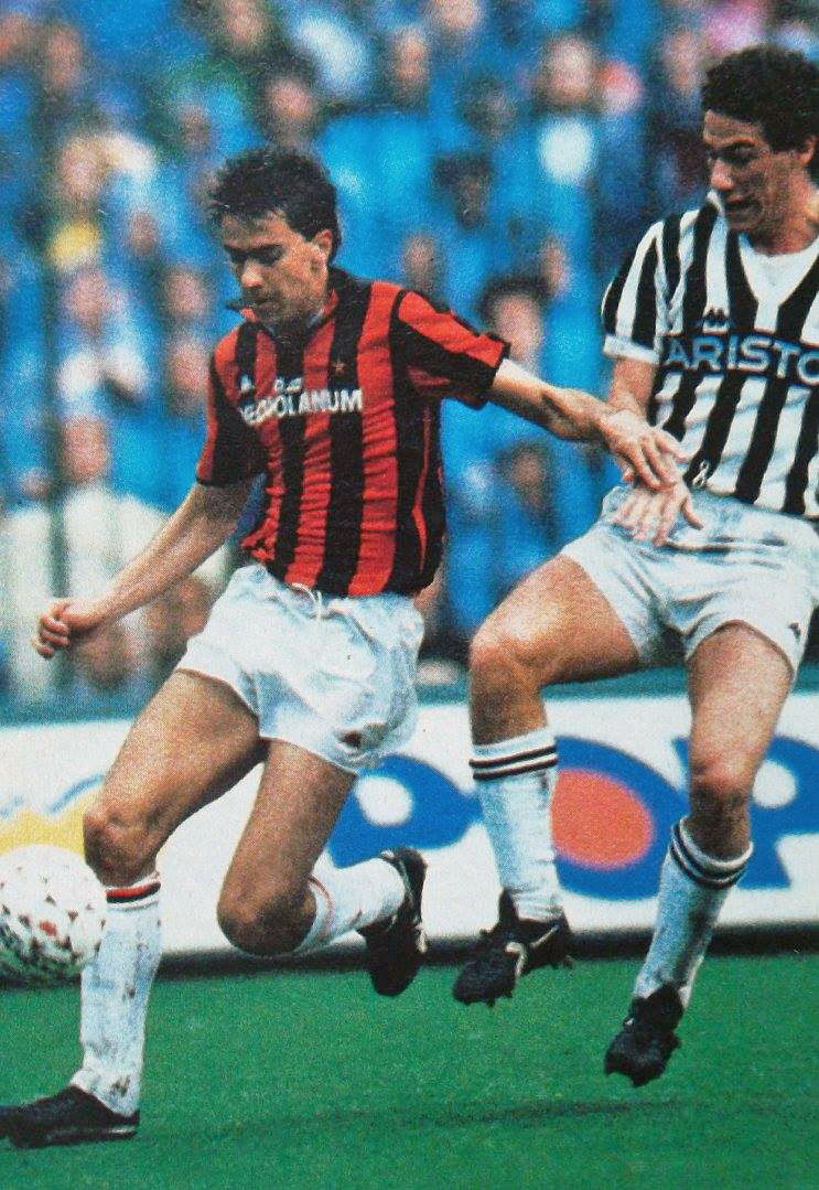 Achille Costacurta, una leggenda del calcio italiano